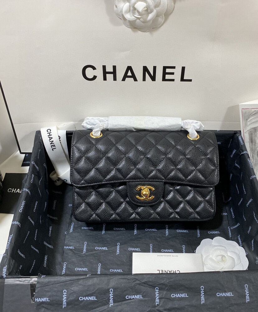 Small Classic Handbag