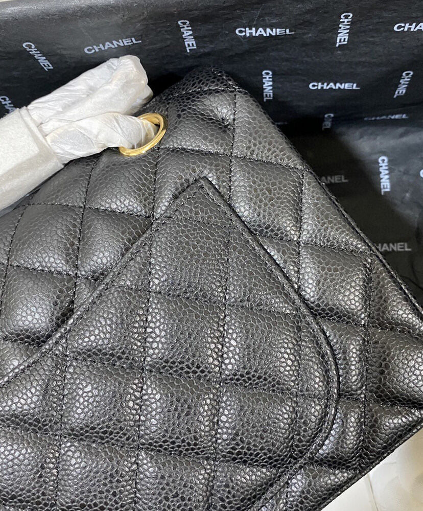 Small Classic Handbag