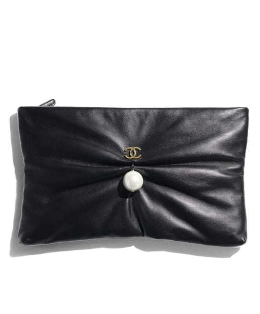 Large Clutch