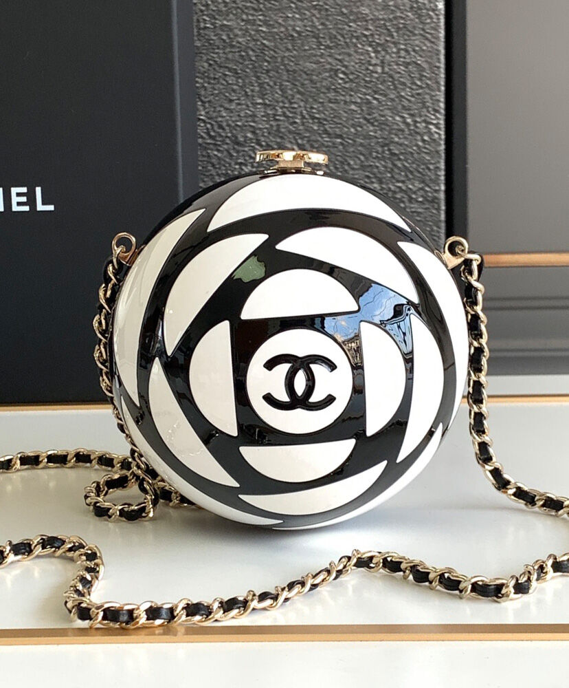 Sphere Minaudiere