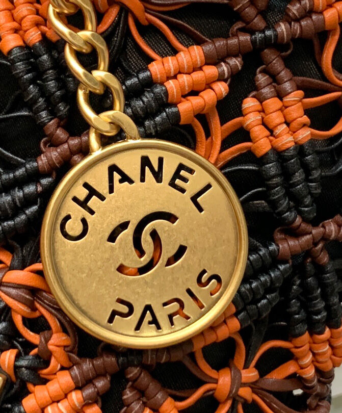 Chanel 22 Mini Handbag