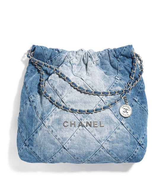 Chanel 22 Handbag