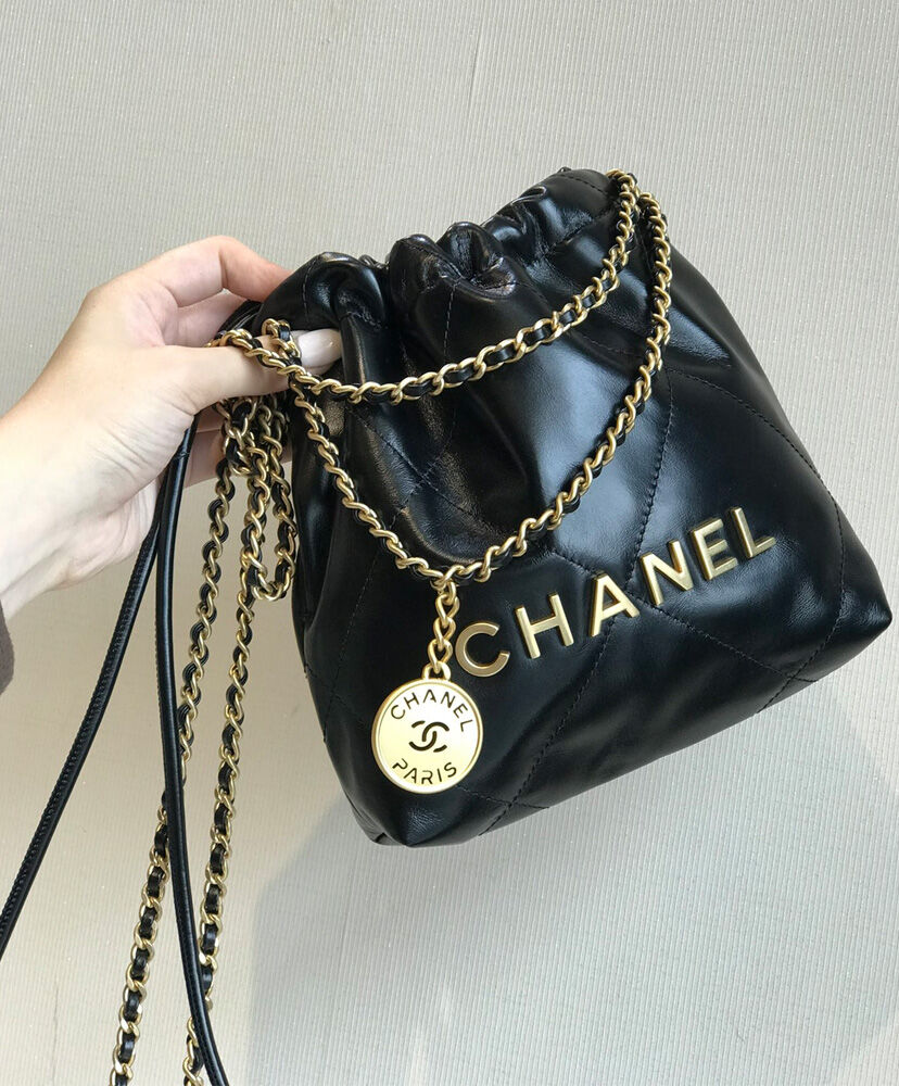 Chanel 22 Mini Handbag