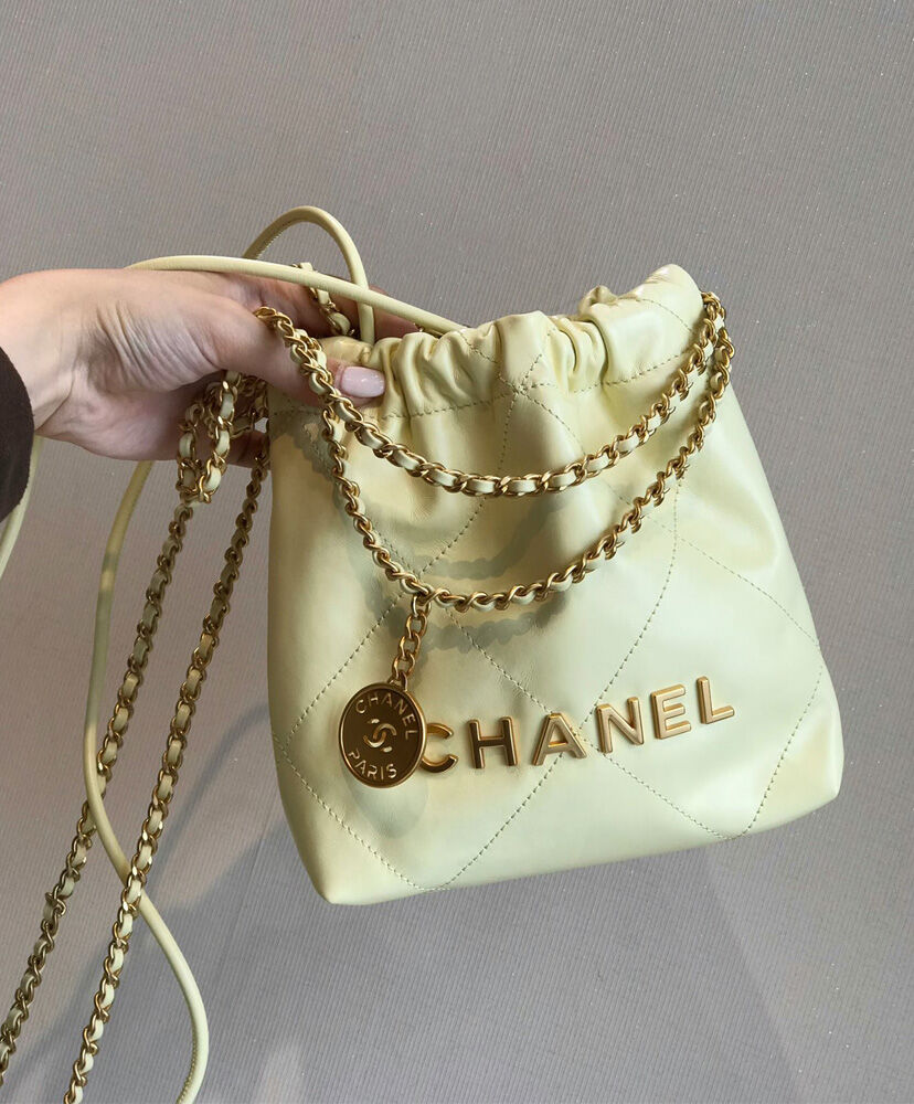 Chanel 22 Mini Handbag