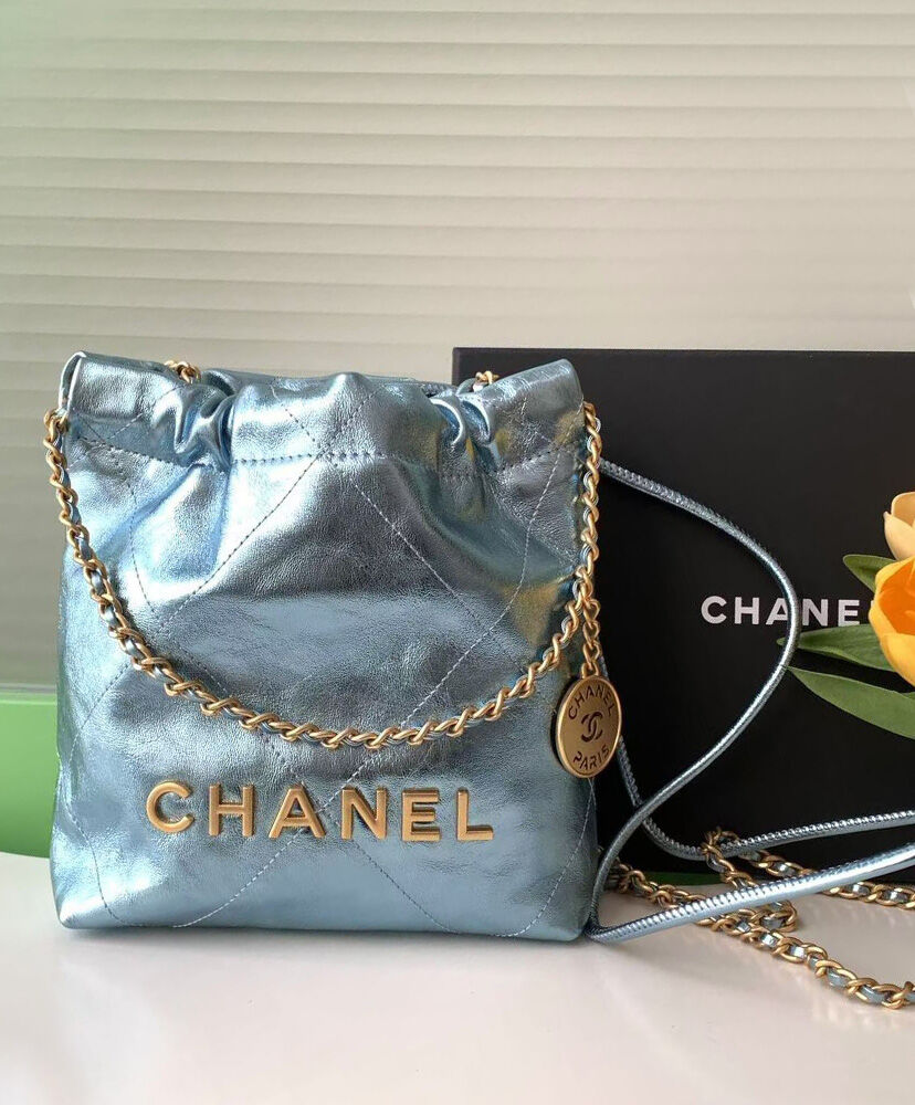 Chanel 22 Mini Handbag