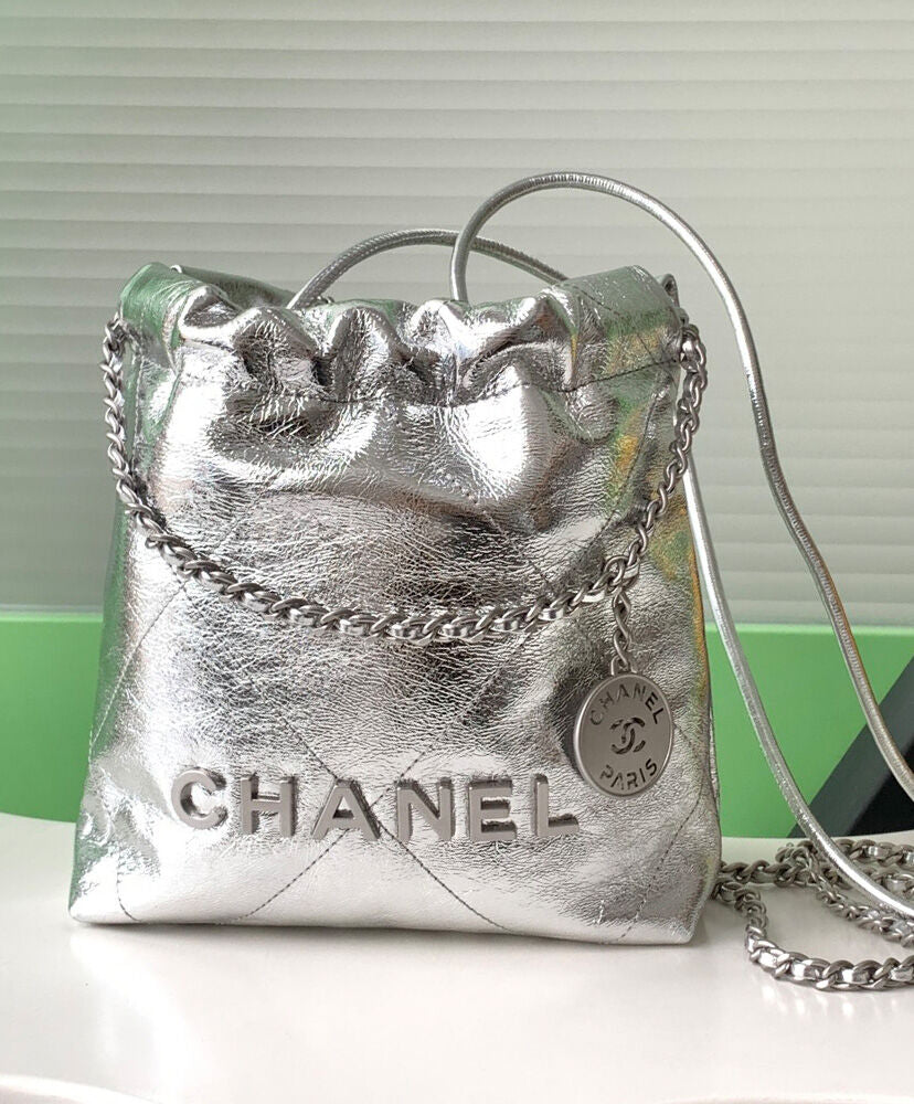 Chanel 22 Mini Handbag