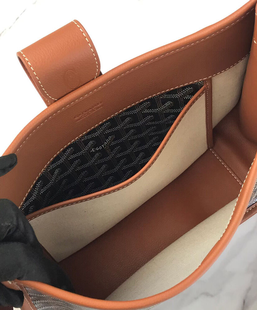 Musette Bag