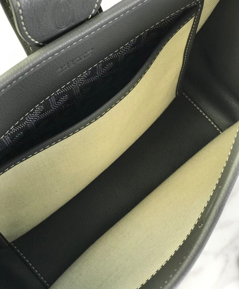 Musette Bag