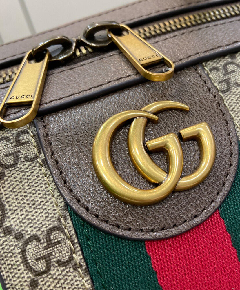 Gucci Savoy Medium Duffle Bag