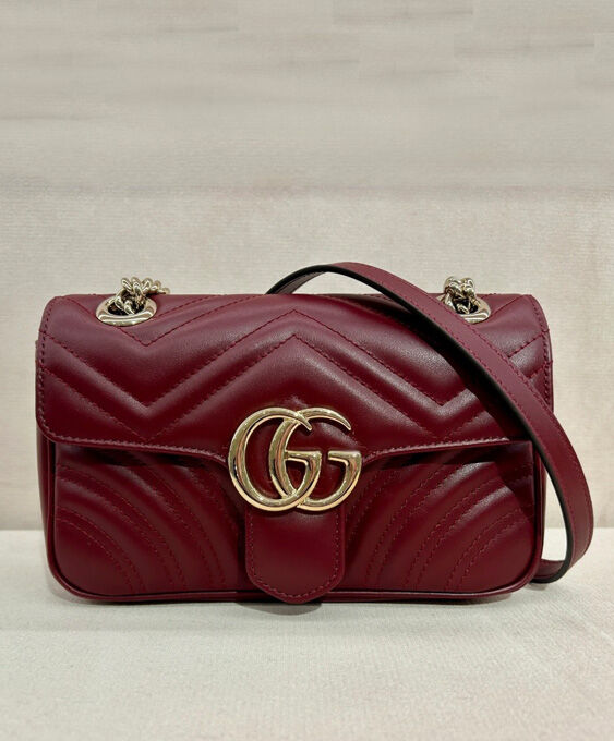 GG Marmont Small Shoulder Bag