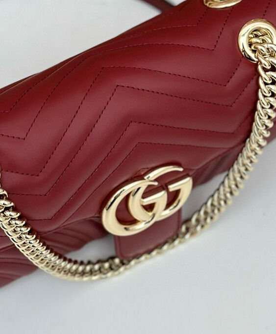 GG Marmont Small Shoulder Bag