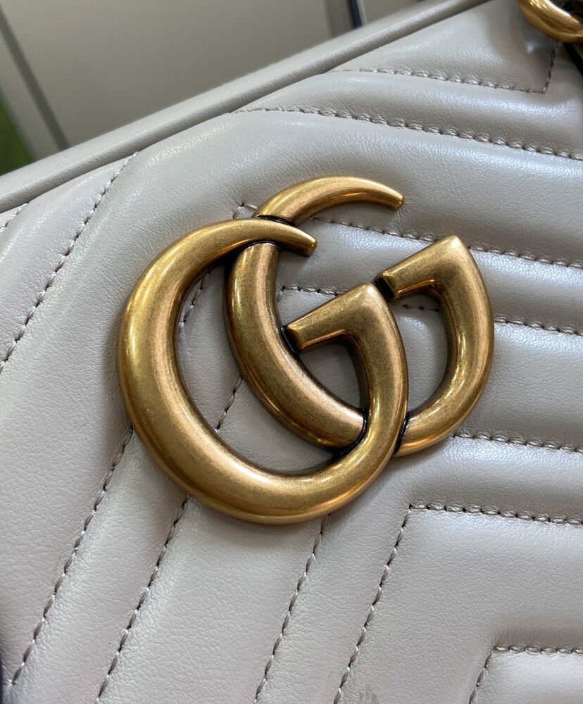 GG Marmont Medium Top Handle Bag