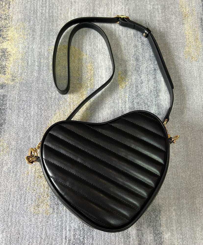 Interlocking G Mini Heart Shoulder Bag