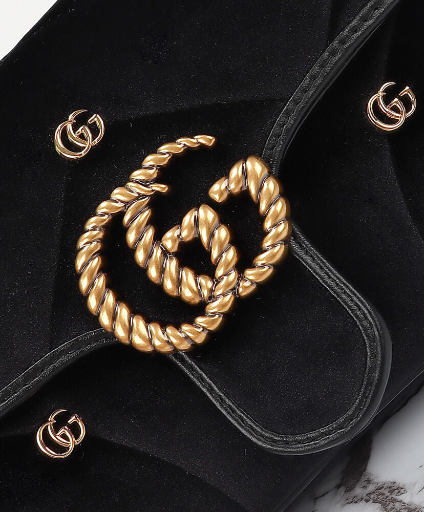 GG Marmont Mini Shoulder Bag