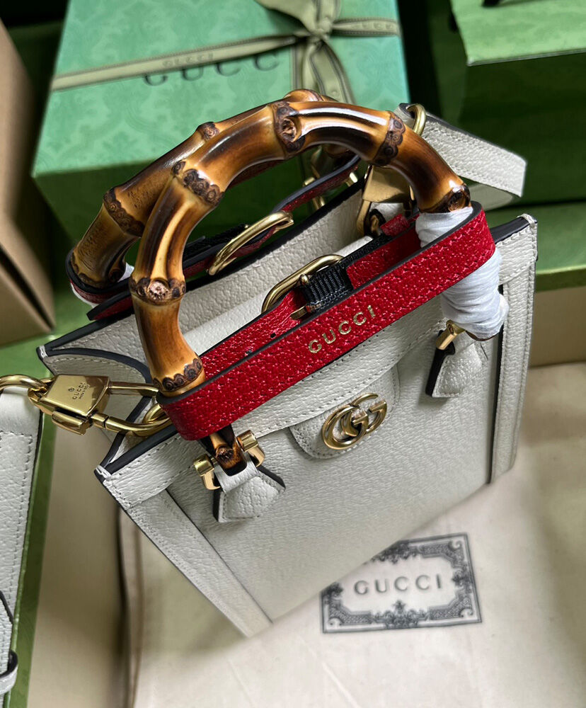 Gucci Diana Mini Tote Bag