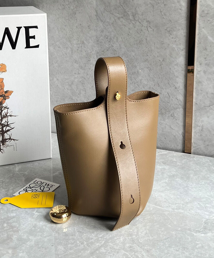 Mini Pebble Bucket Bag In Mellow Calfskin