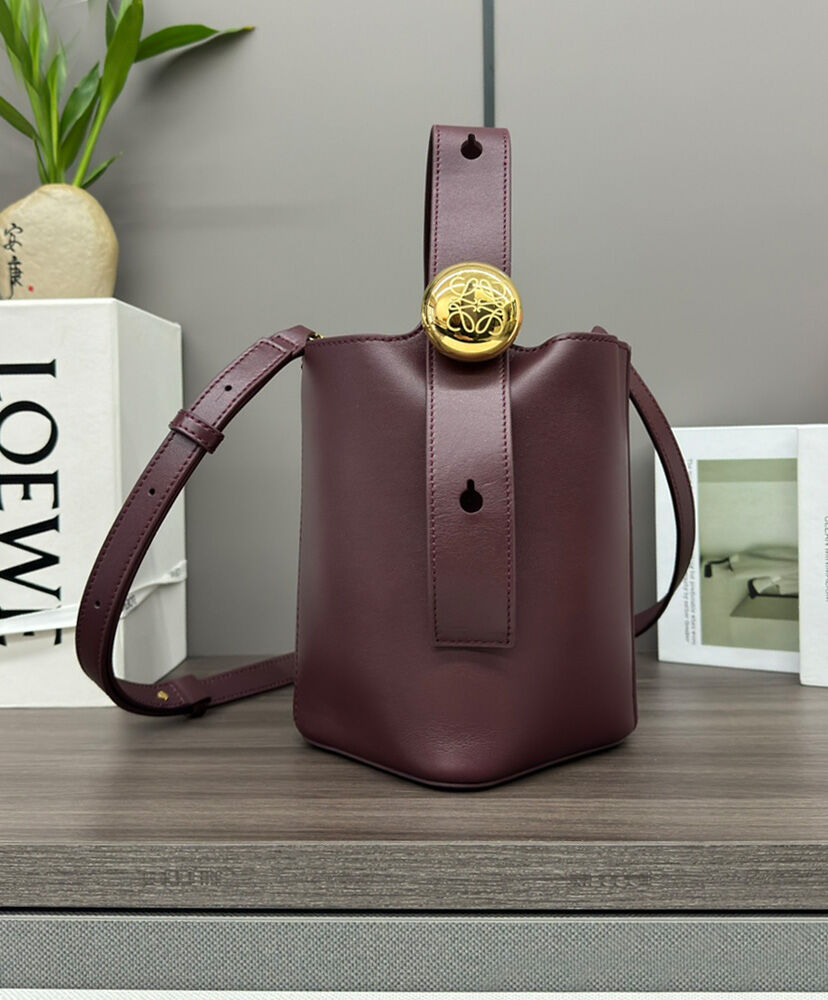 Mini Pebble Bucket Bag In Mellow Calfskin