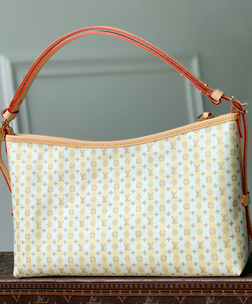 Carryall East West
