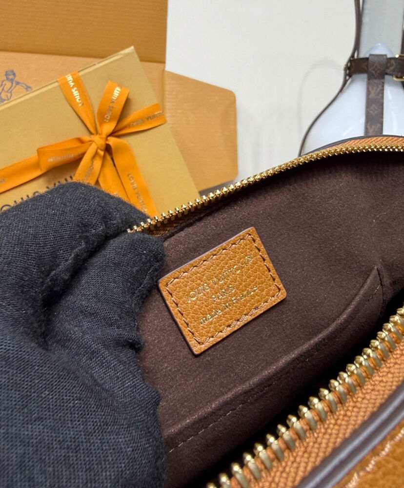 Alma Trunk BB