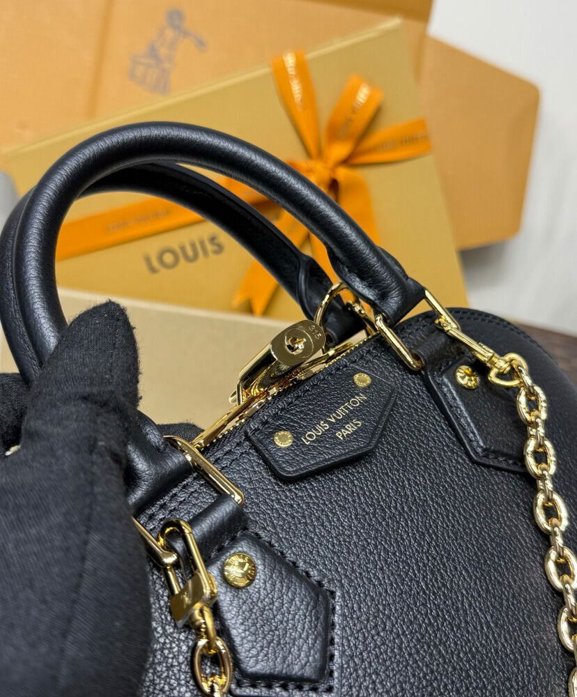 Alma Trunk BB