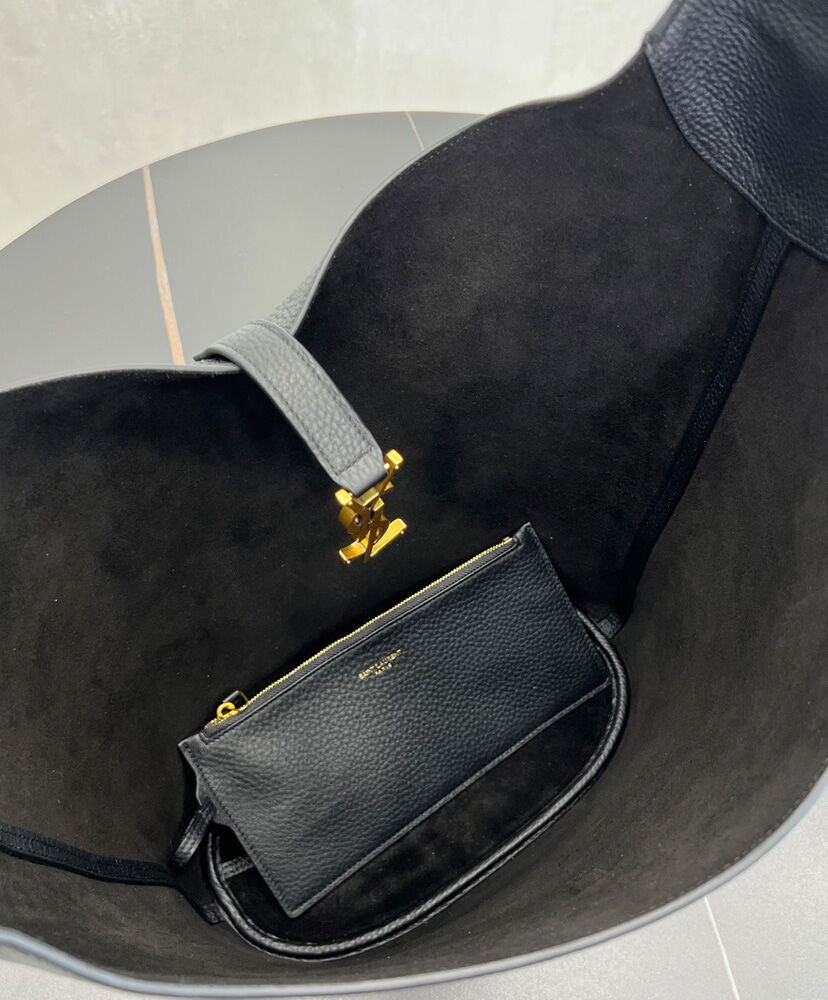 Le 5 a 7 Hobo Bucket Bag