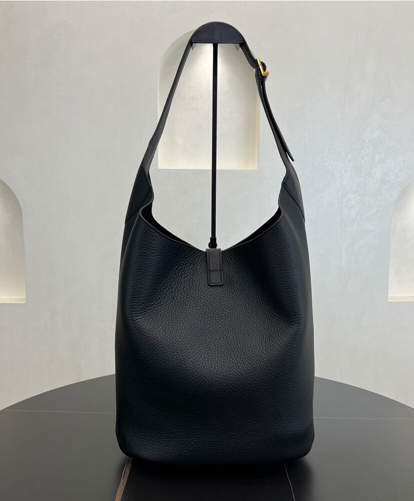 Le 5 a 7 Hobo Bucket Bag