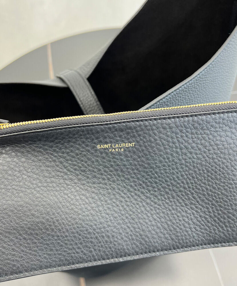 Le 5 a 7 Hobo Bucket Bag