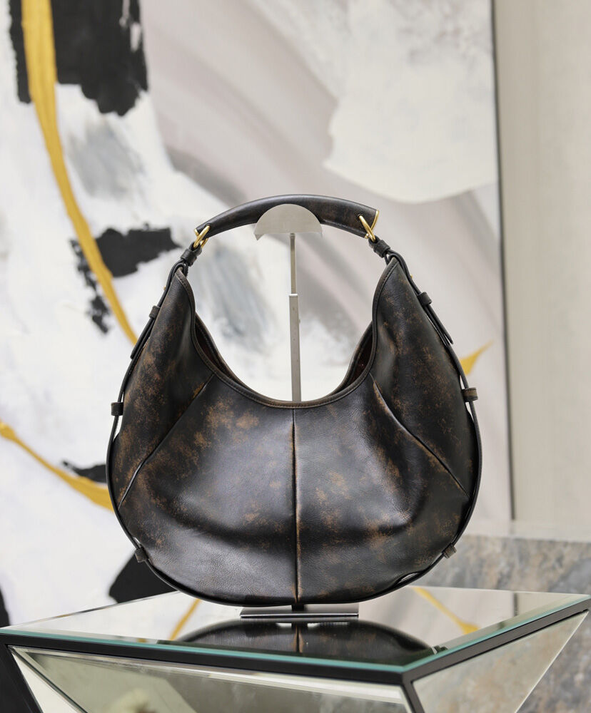 MOMBASA Medium In Vintage Leather