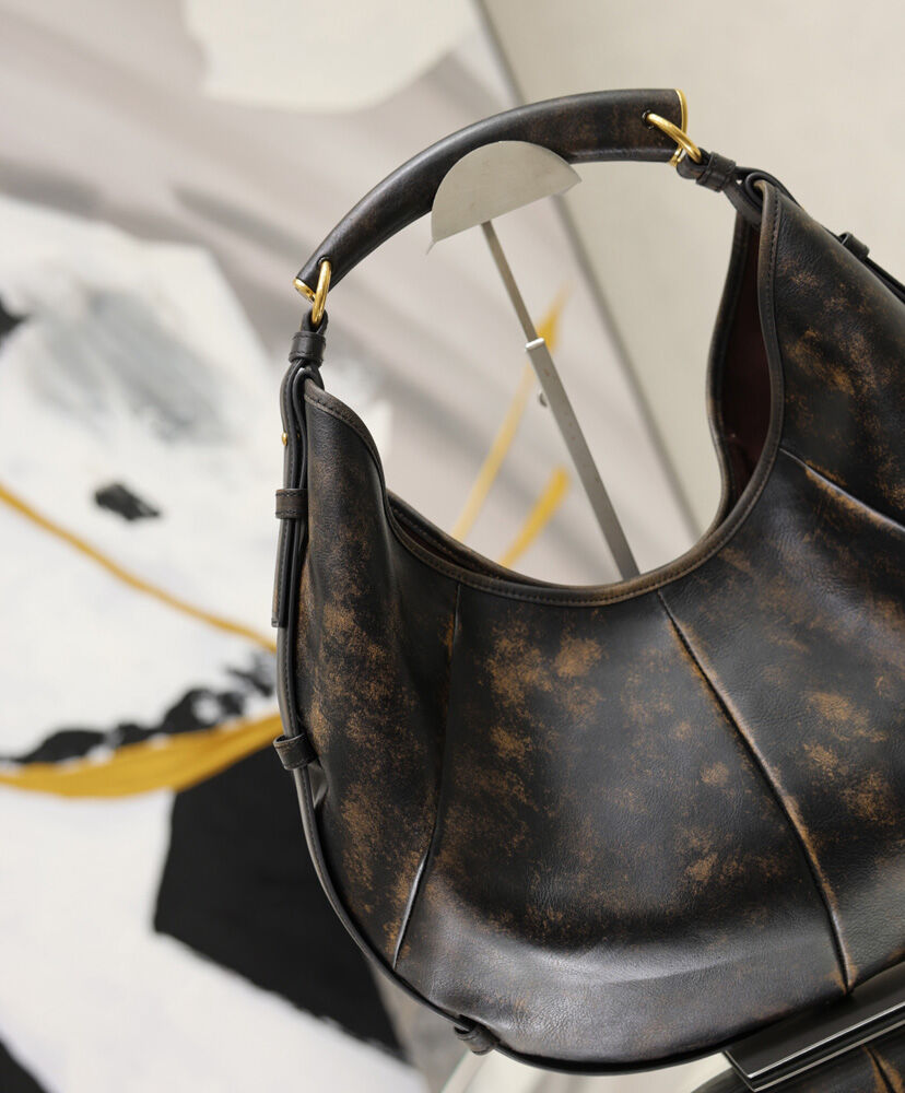 MOMBASA Medium In Vintage Leather
