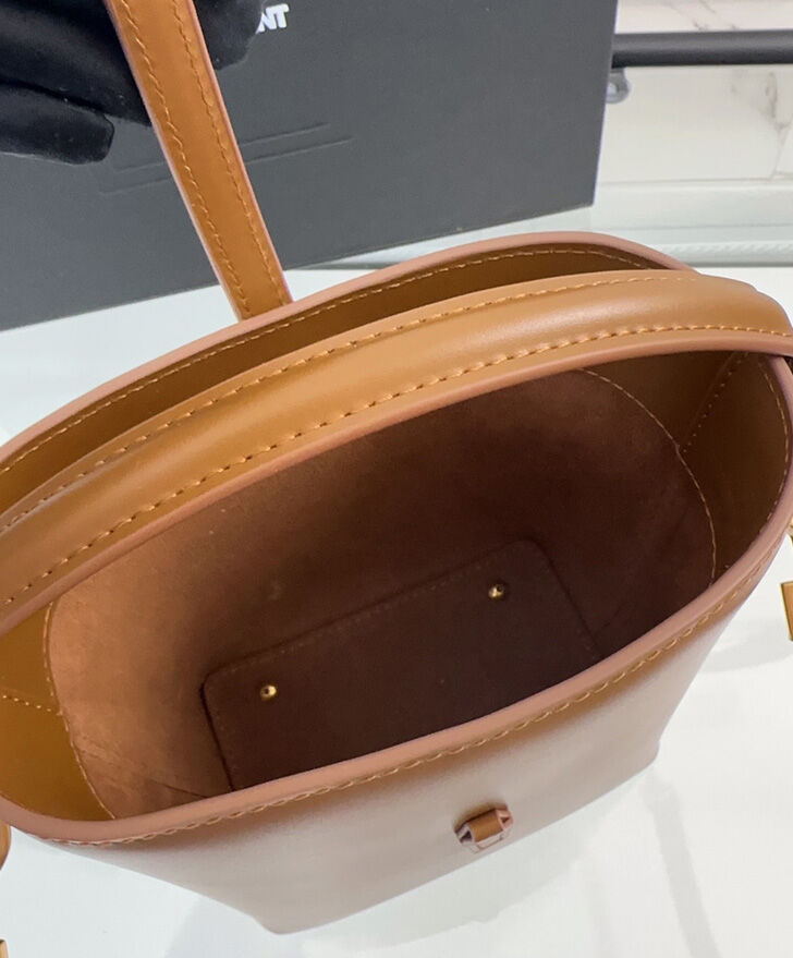 Le 37 Mini Leather Bucket Bag