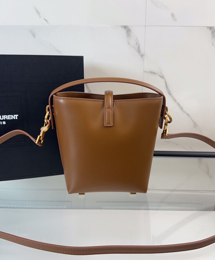 Le 37 Mini Leather Bucket Bag