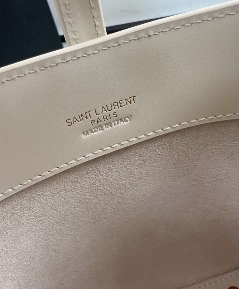 Le 37 Mini Leather Bucket Bag