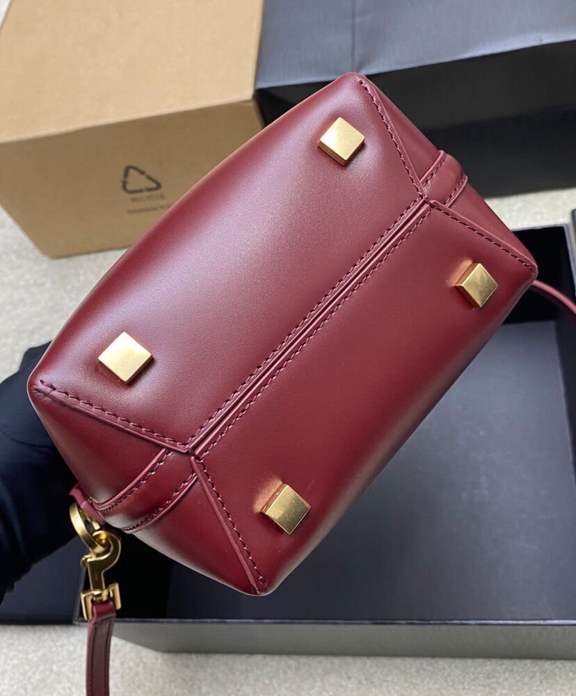 Le 37 Mini Leather Bucket Bag