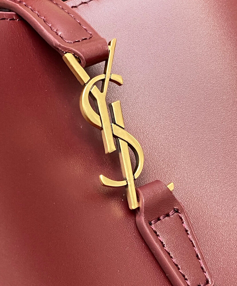 Le 37 Mini Leather Bucket Bag