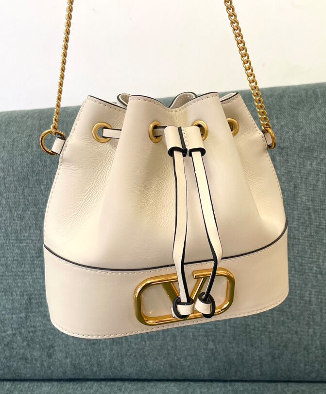 Mini Bucket Bag In Nappa With Vlogo Signature Chain