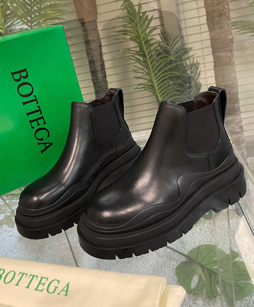 Tire Leather Ankle Boots