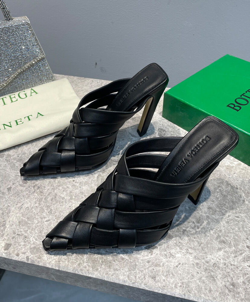 Bottega Veneta Black ‘Alfie’ Leather Mules