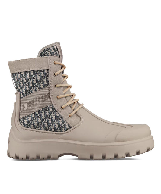 Garden Lace-Up Boot