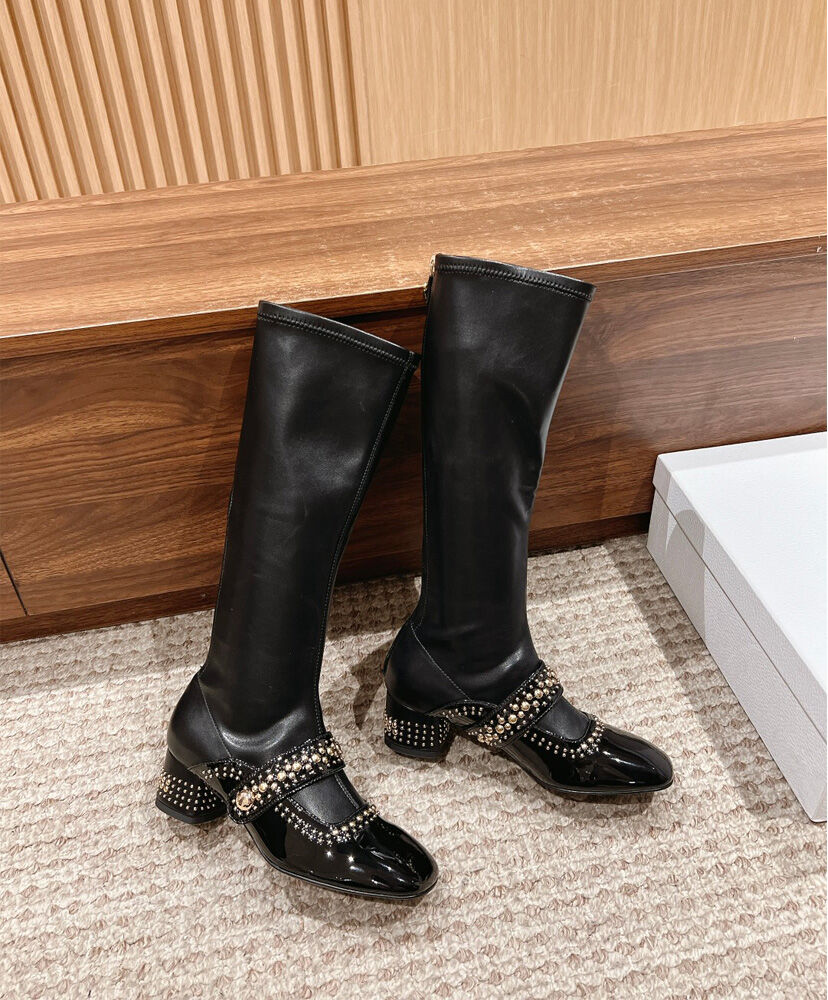 Belle-D Heeled Boot