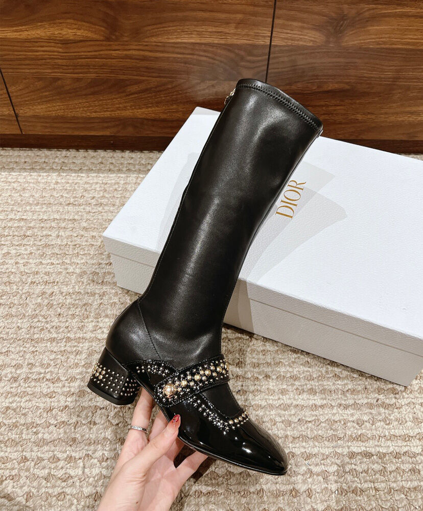 Belle-D Heeled Boot