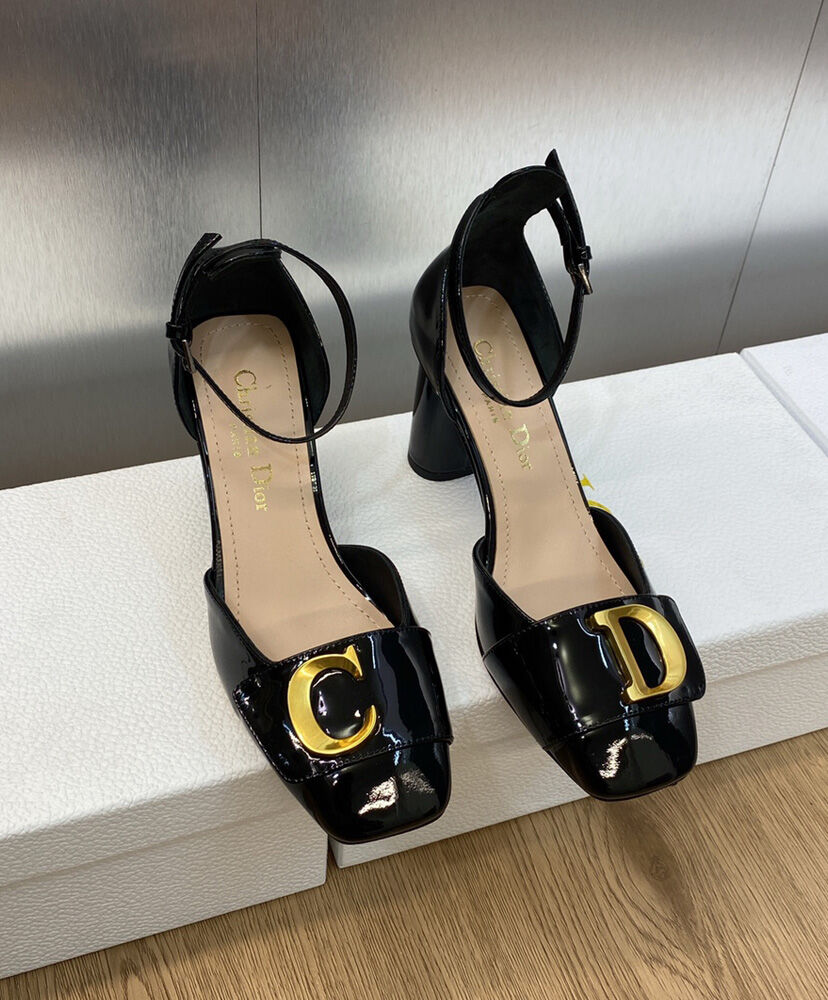 C'est Dior Pump