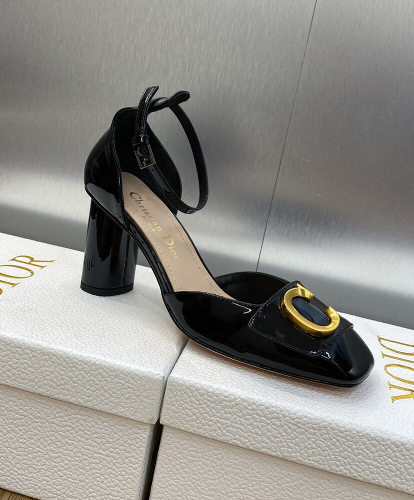 C'est Dior Pump