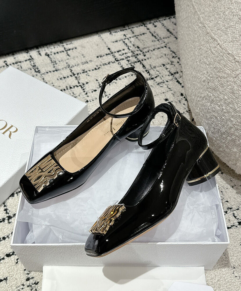 Miss Dior Pump