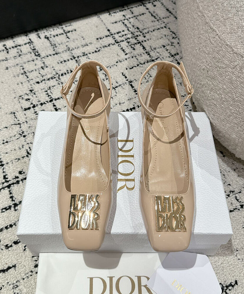 Miss Dior Pump