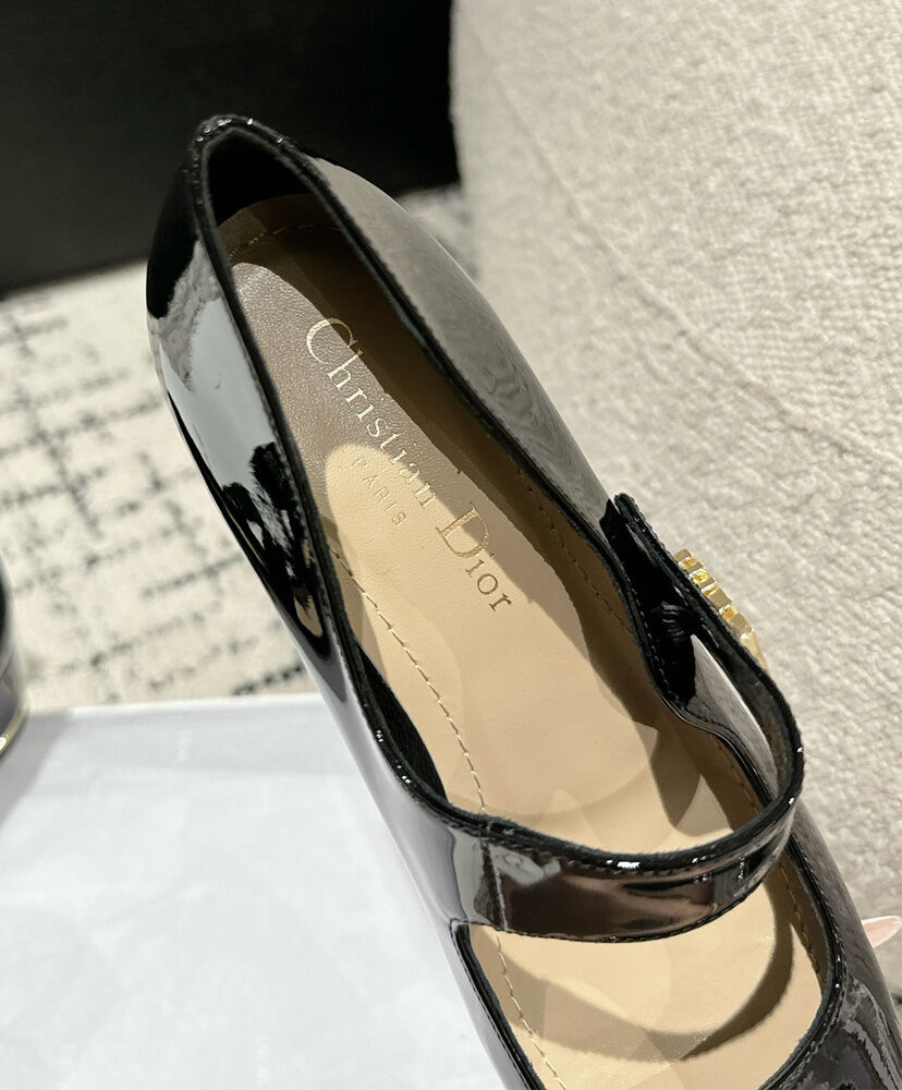 Miss Dior Pump