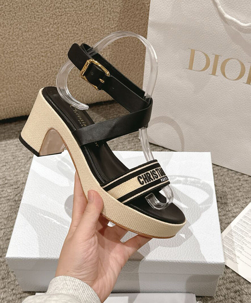 Dway heeled sandal