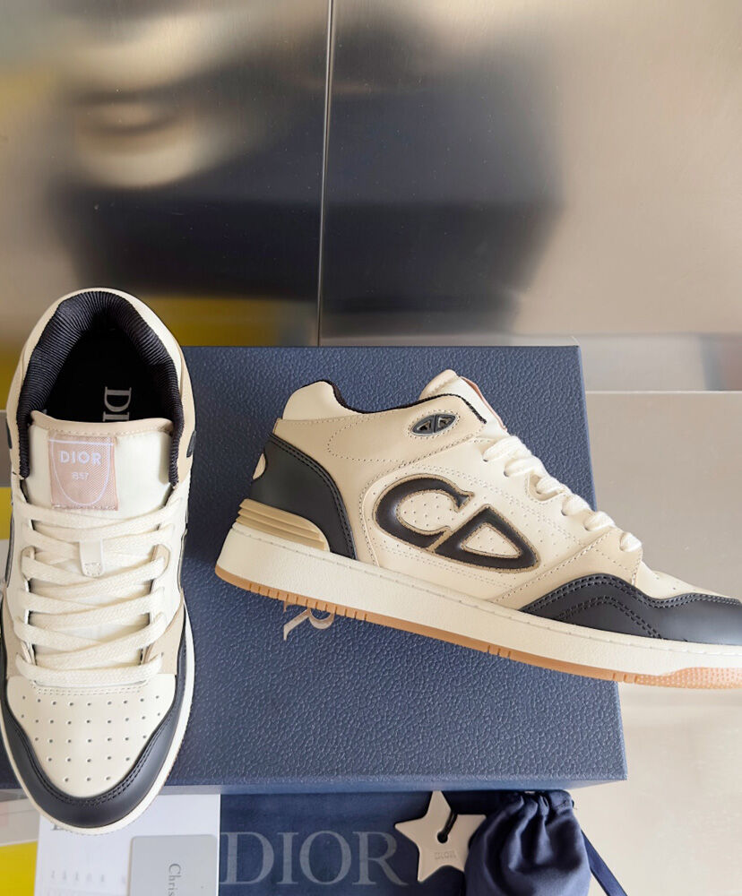 B57 Mid-Top Sneaker