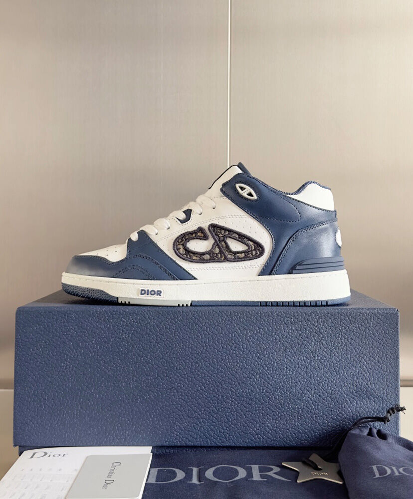 B57 Mid-Top Sneaker