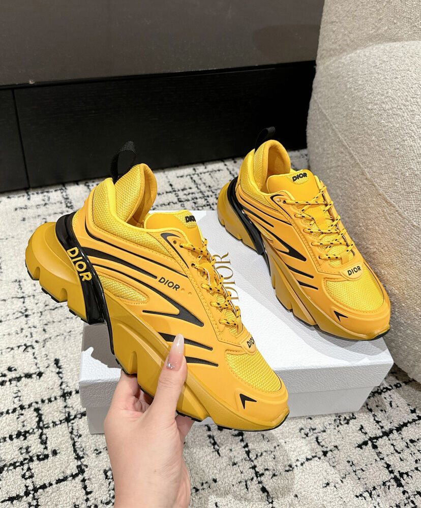 B44 Blade Sneaker