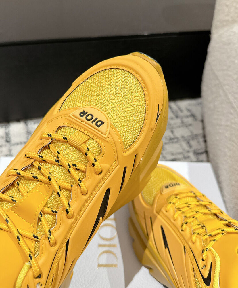 B44 Blade Sneaker